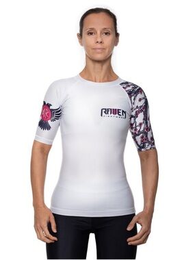 Raven Fightwear Sakura BJJ MMA Short Sleeve Rash Guard. Medium. NWT.